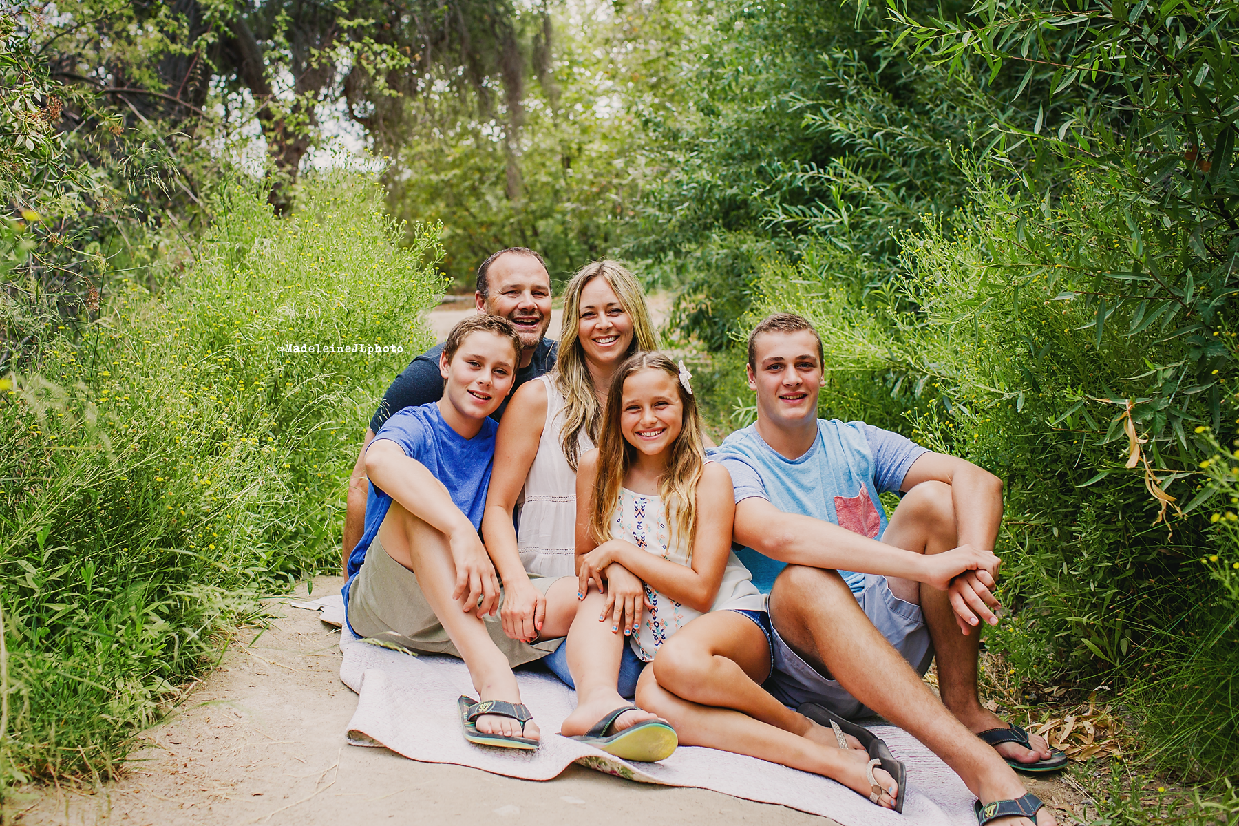 lake forest orange county ca woodsy family session pictures photography